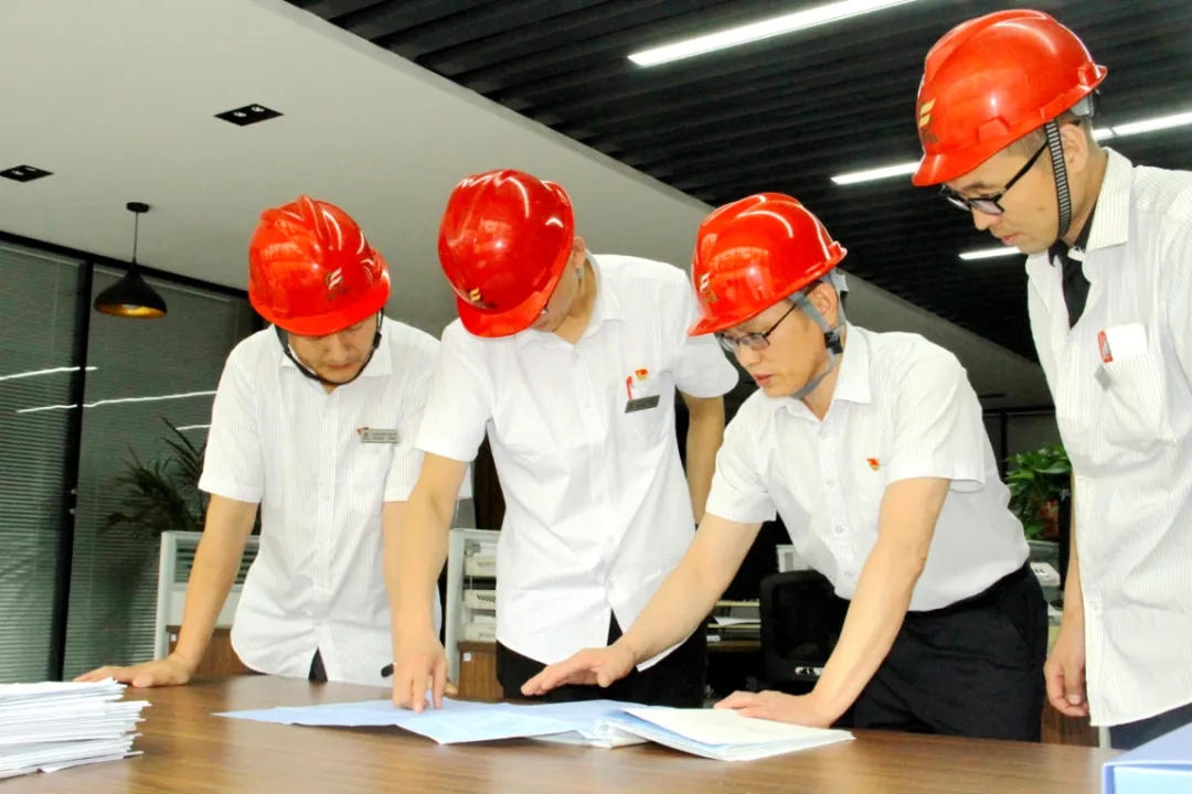 泉山區柳新鎮：黨建“軟實力”促進企業安全生產“硬支撐”